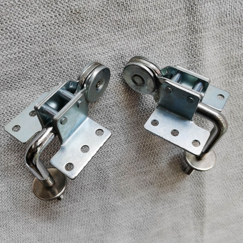 Doppelohr-Kopfstützen-Scharnie – Furniture And Hardware Bewertung und Preis